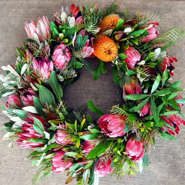 Fuchsia Fire Wreath